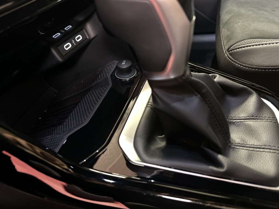 Volkswagen T-Roc - Imagem 14