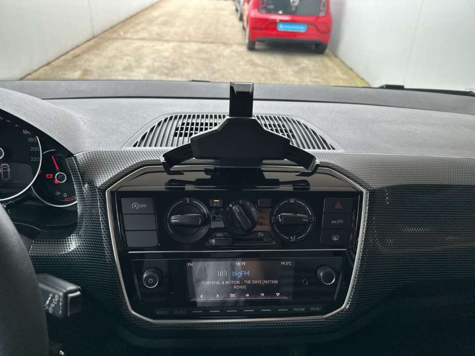 Volkswagen up! - Imagem 9