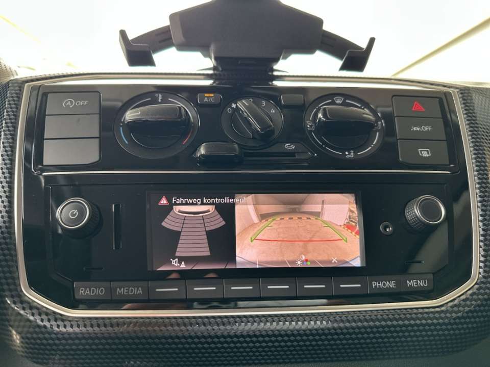 Volkswagen up! - Imagem 11