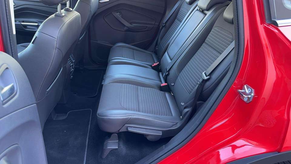 Ford Kuga - Imagem 15