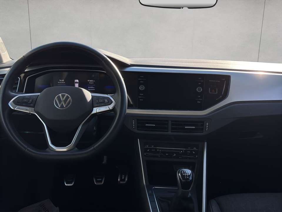 Volkswagen Polo - Imagem 13