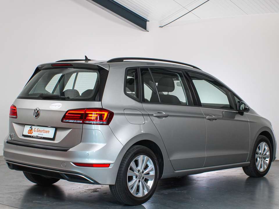 Volkswagen Golf Sportsvan - Imagem 2