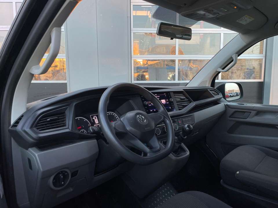Volkswagen T6.1 Transporter - Imagem 4