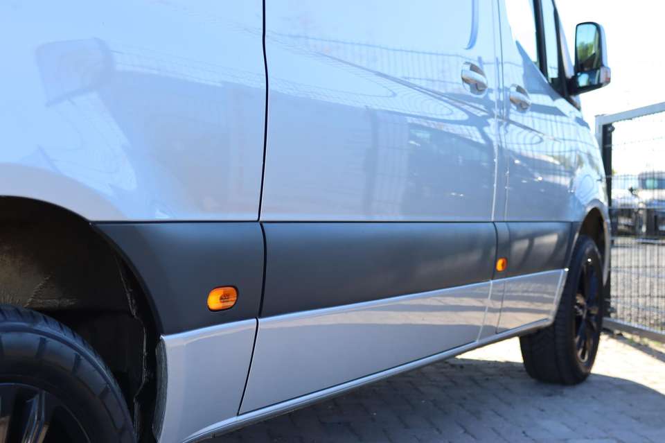 Mercedes-Benz Sprinter - Imagem 8