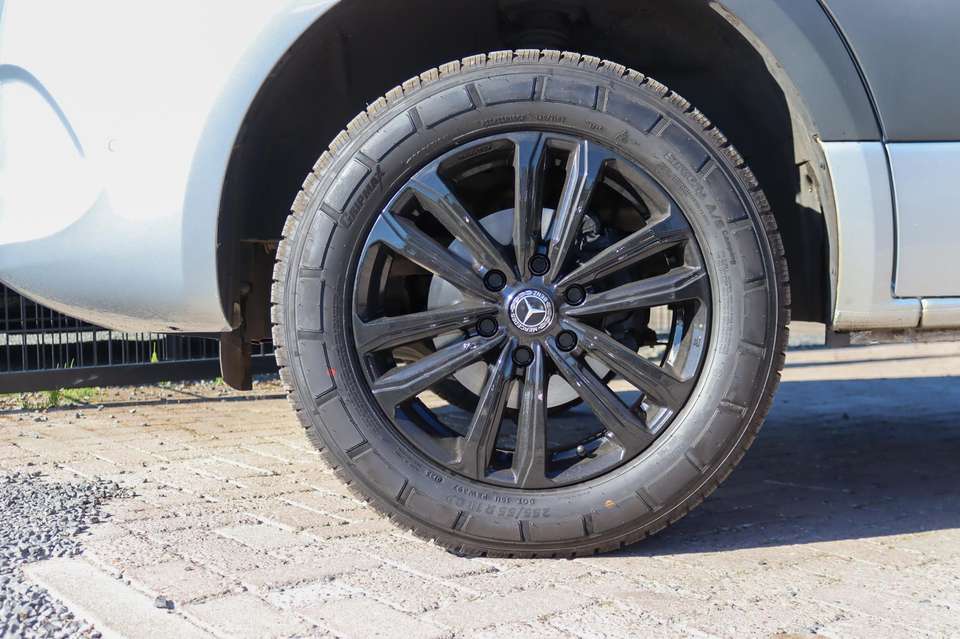 Mercedes-Benz Sprinter - Imagem 9