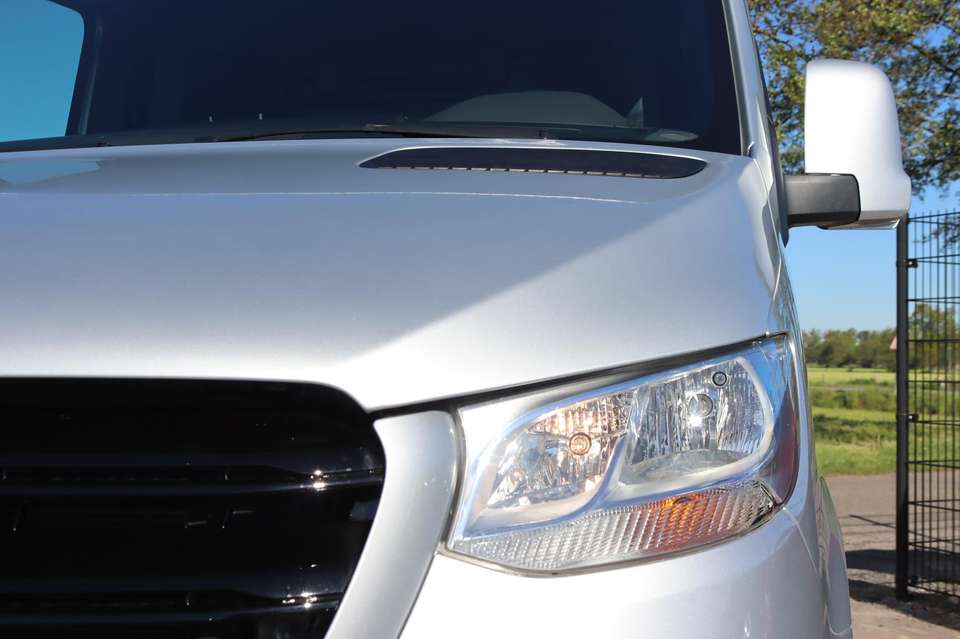 Mercedes-Benz Sprinter - Imagem 10