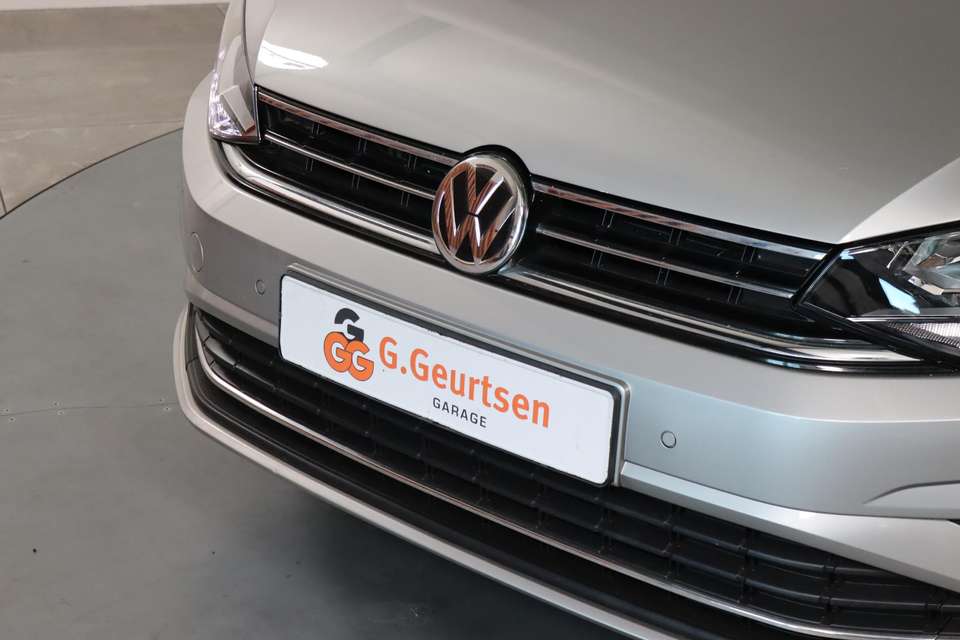 Volkswagen Golf Sportsvan - Imagem 12