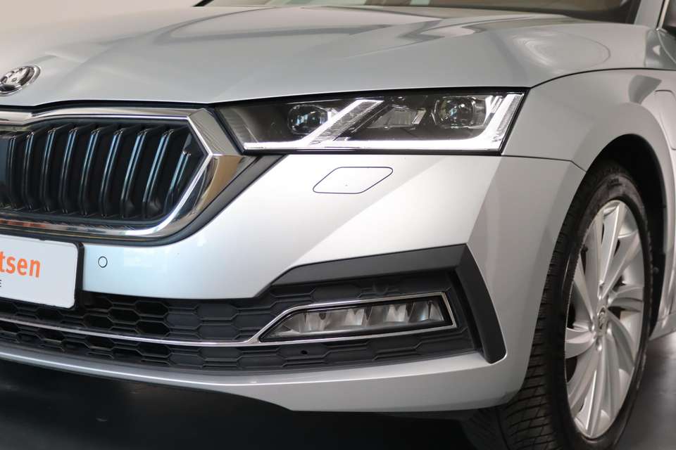Skoda Octavia - Imagem 11
