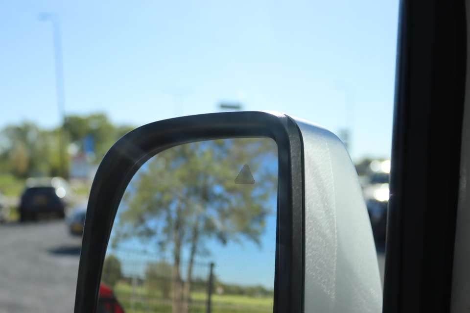 Mercedes-Benz Sprinter - Imagem 15