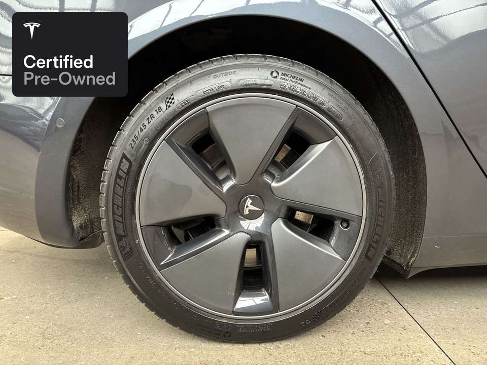 Tesla Model 3 - Imagem 10