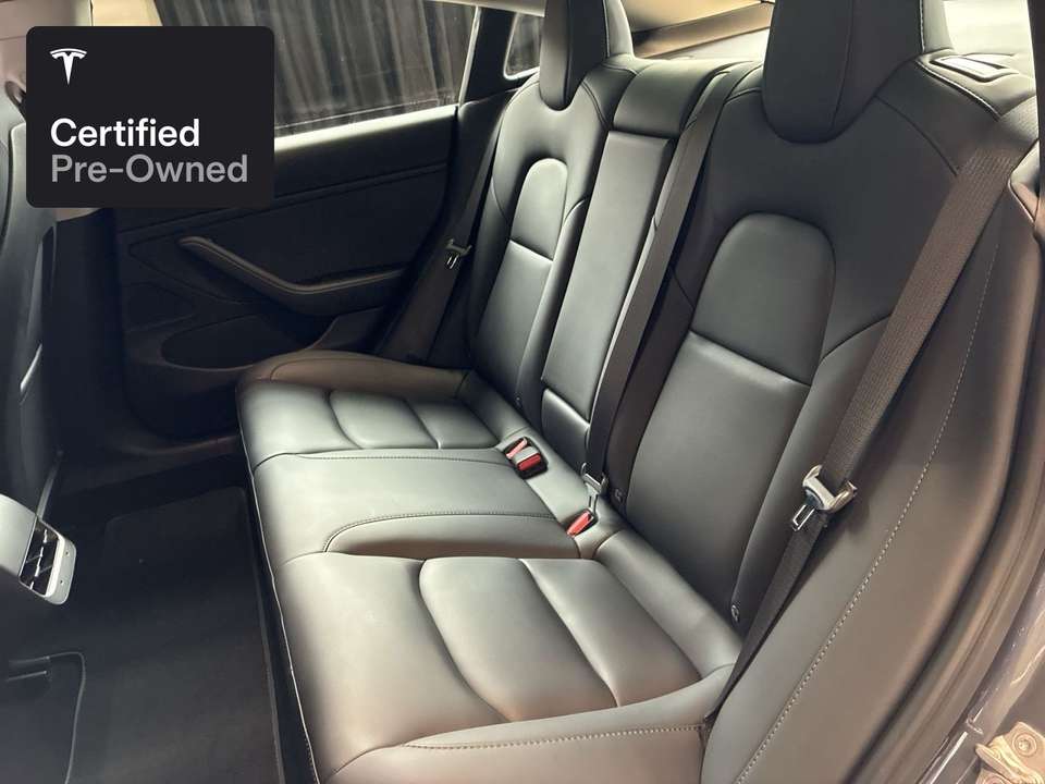 Tesla Model 3 - Imagem 15