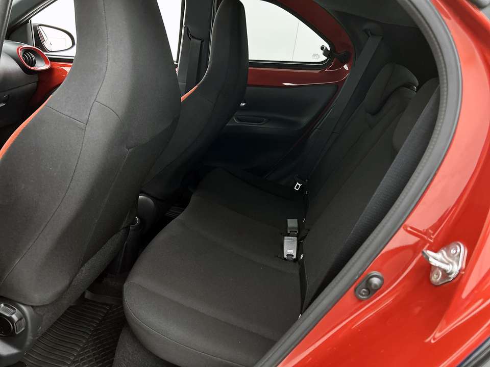 Toyota Aygo X - Imagem 18