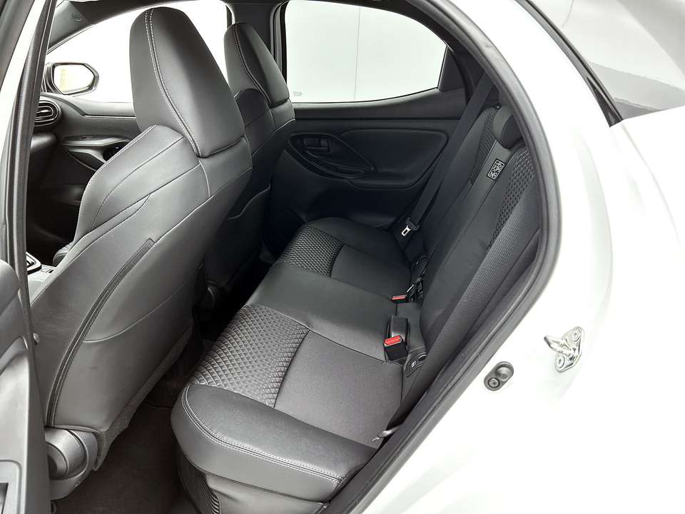 Toyota Yaris - Imagem 17