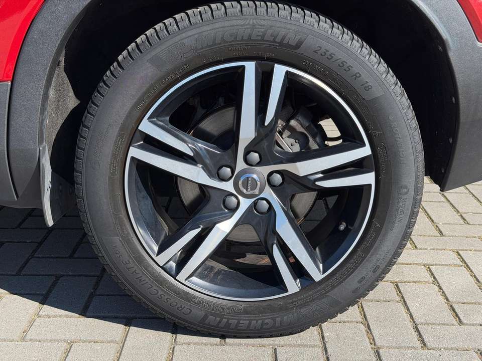 Volvo XC40 - Imagem 9