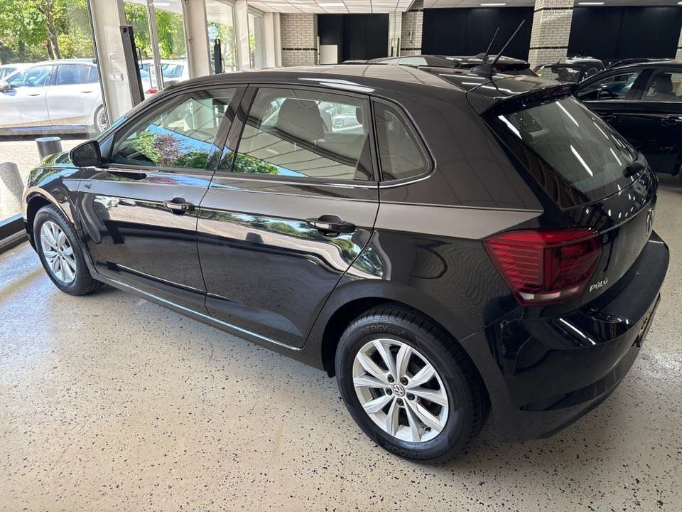 Volkswagen Polo - Imagem 7