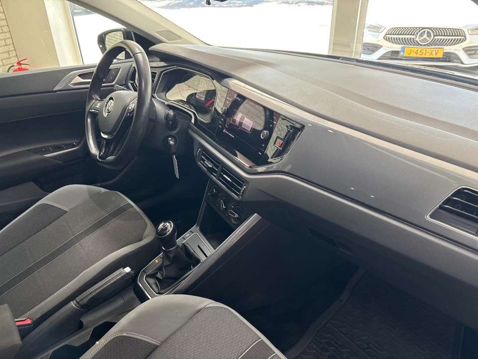 Volkswagen Polo - Imagem 8