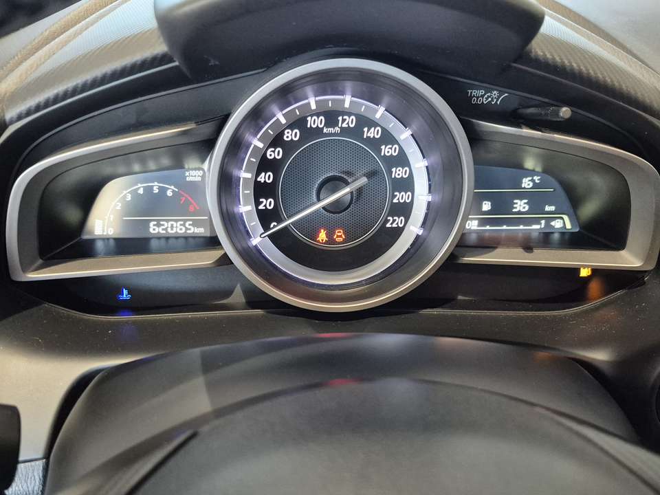 Mazda 2 - Imagem 15