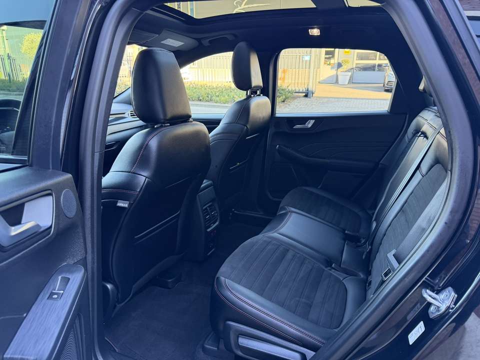 Ford Kuga - Imagem 11