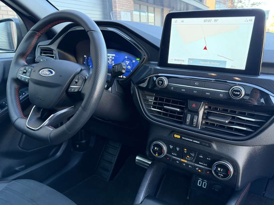 Ford Kuga - Imagem 15