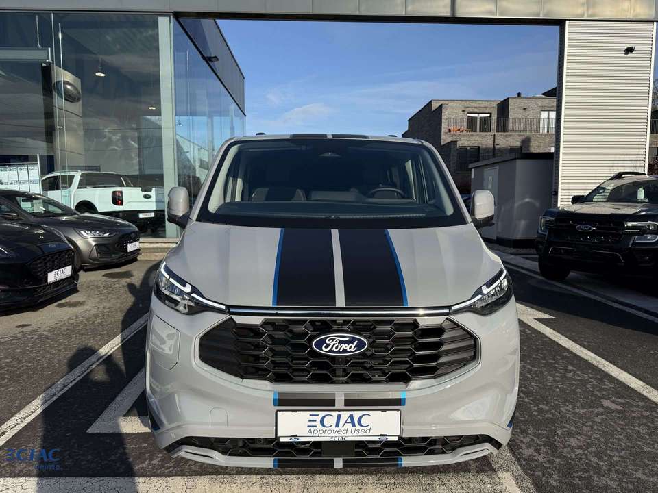 Ford Transit Custom - Imagem 2