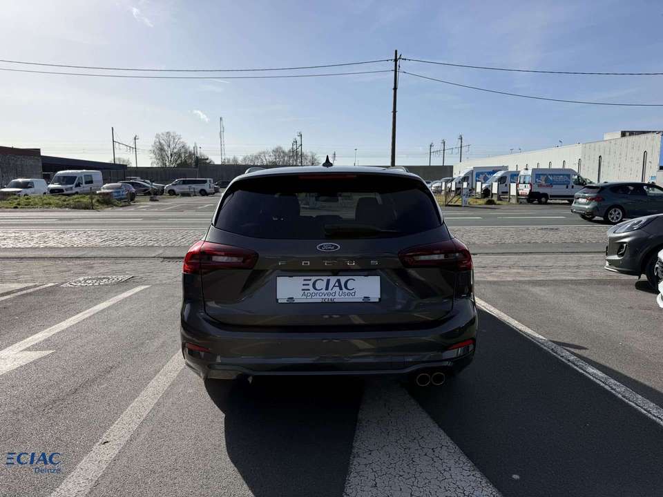 Ford Focus - Imagem 6