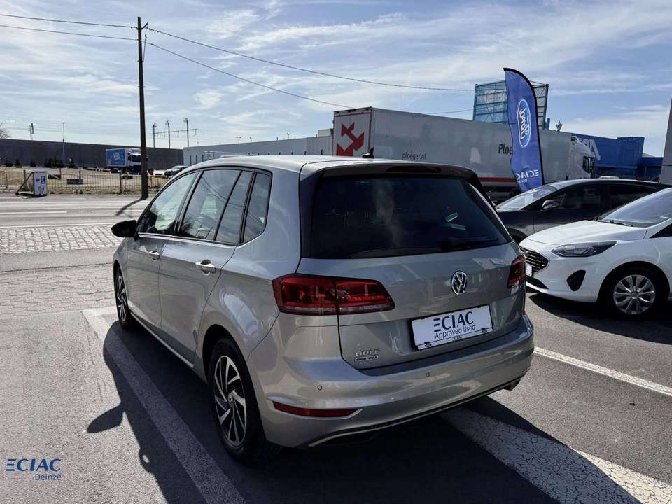 Volkswagen Golf Sportsvan - Imagem 8