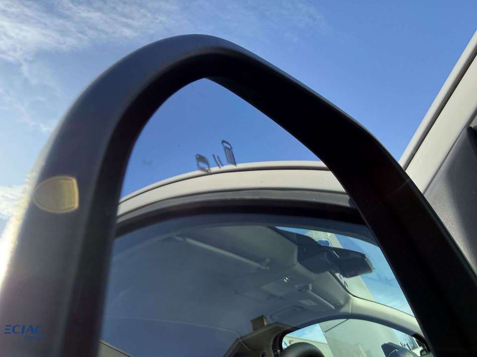 Ford Transit Custom - Imagem 11