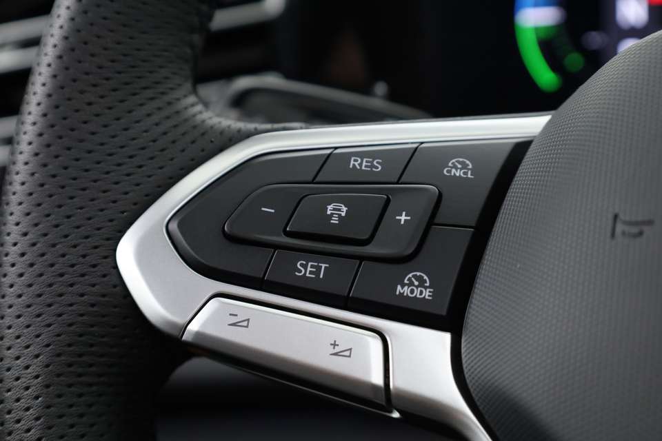 Volkswagen Tiguan - Imagem 12