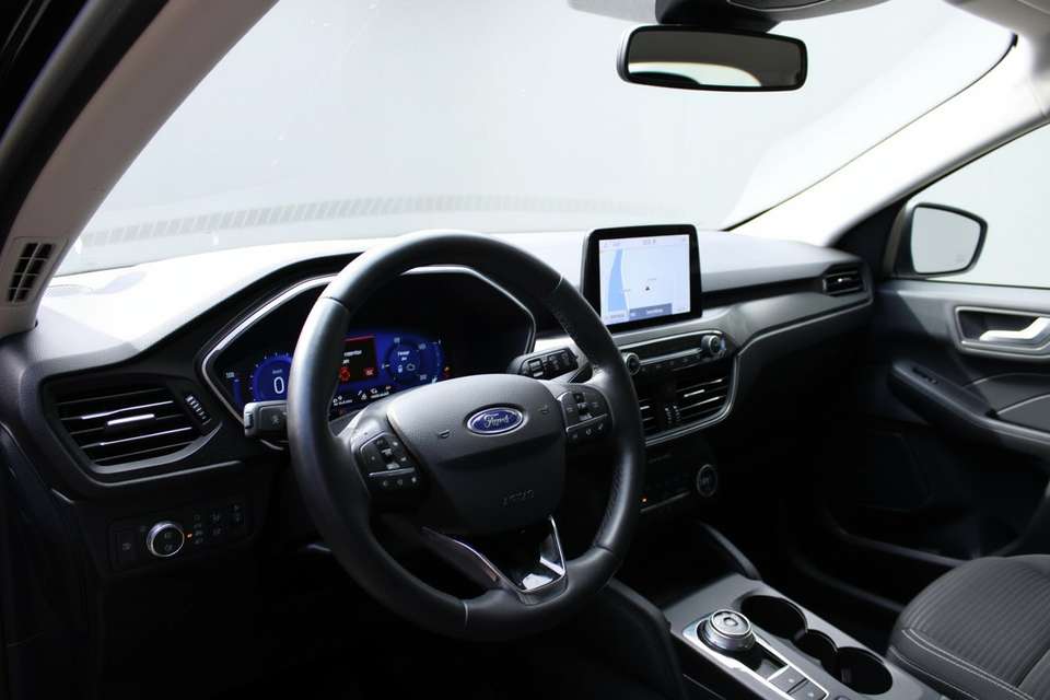Ford Kuga - Imagem 15