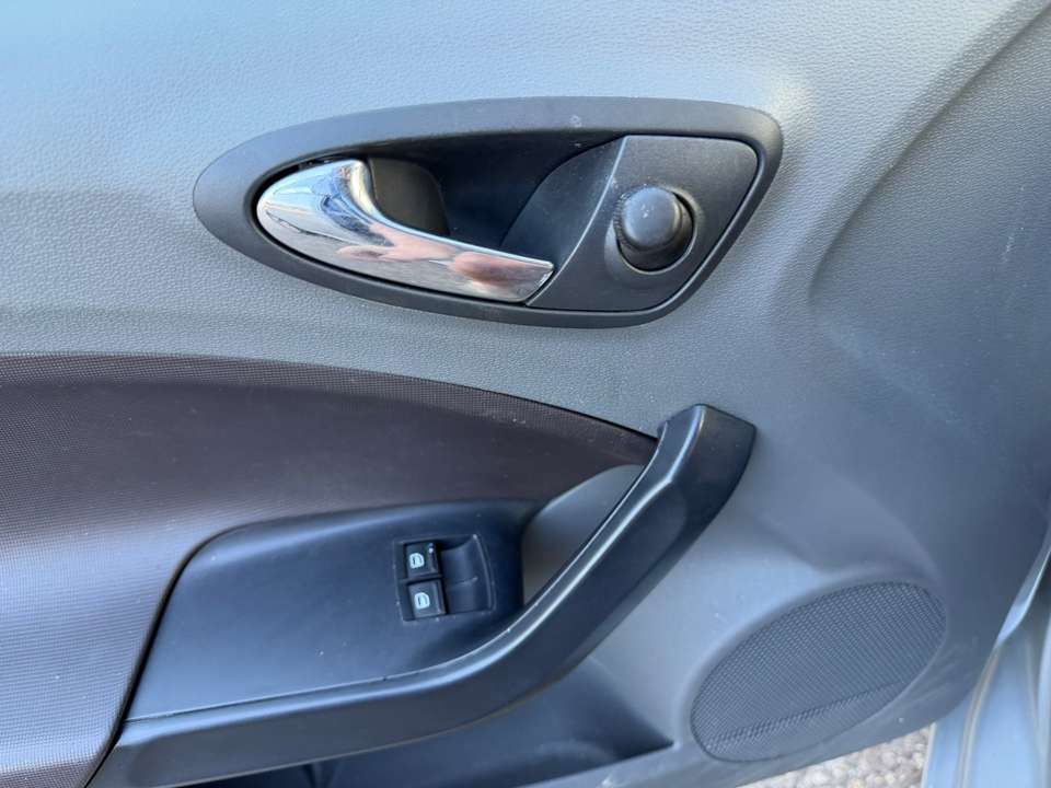 SEAT Ibiza - Imagem 13