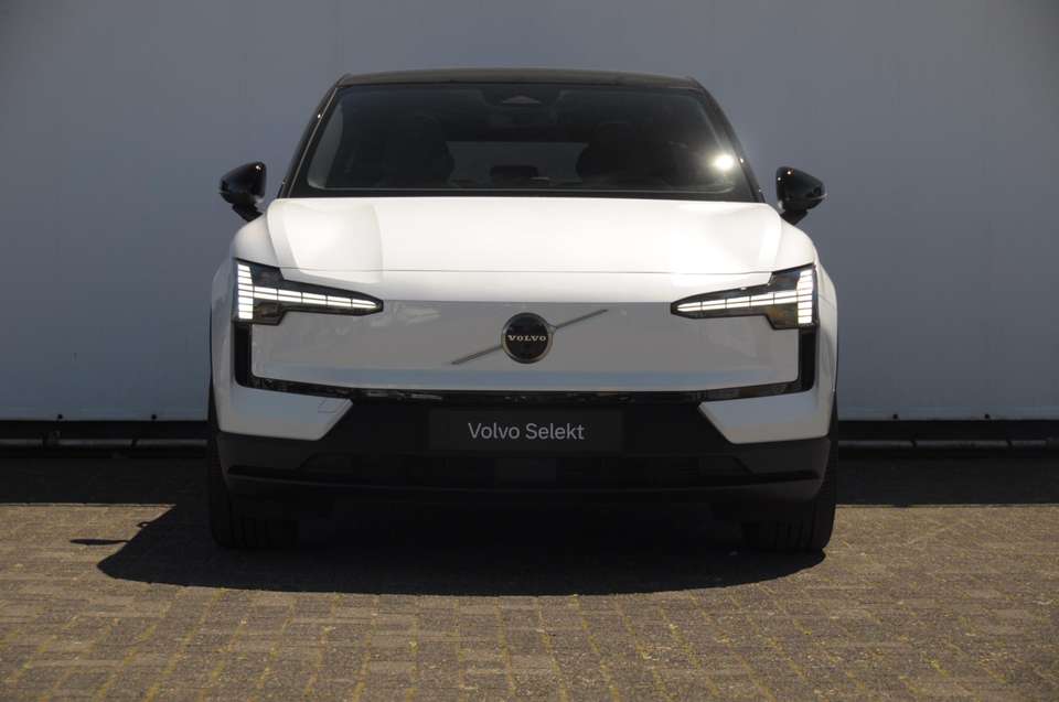 Volvo EX30 - Imagem 2