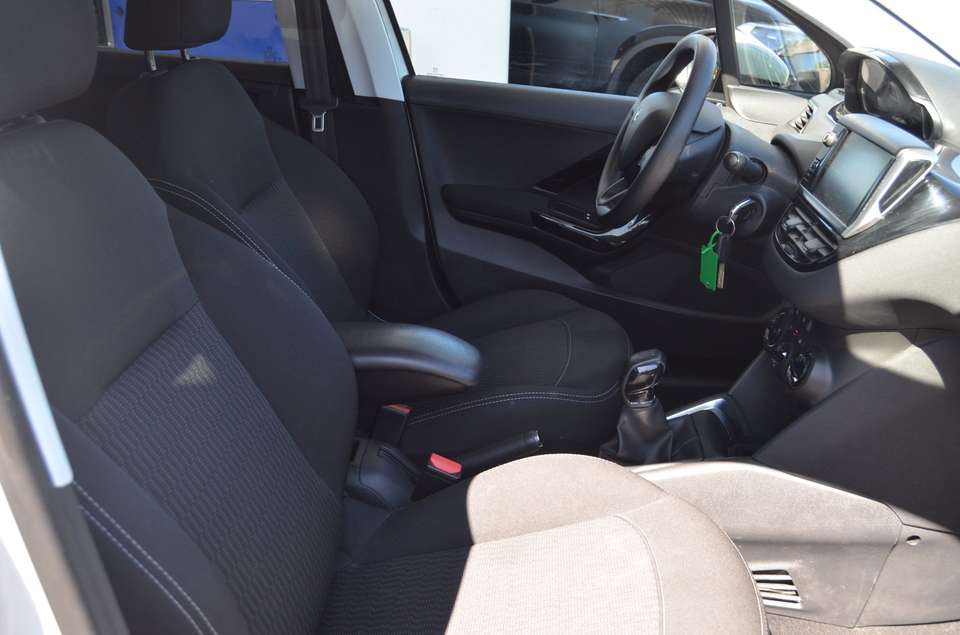 Peugeot 208 - Imagem 9