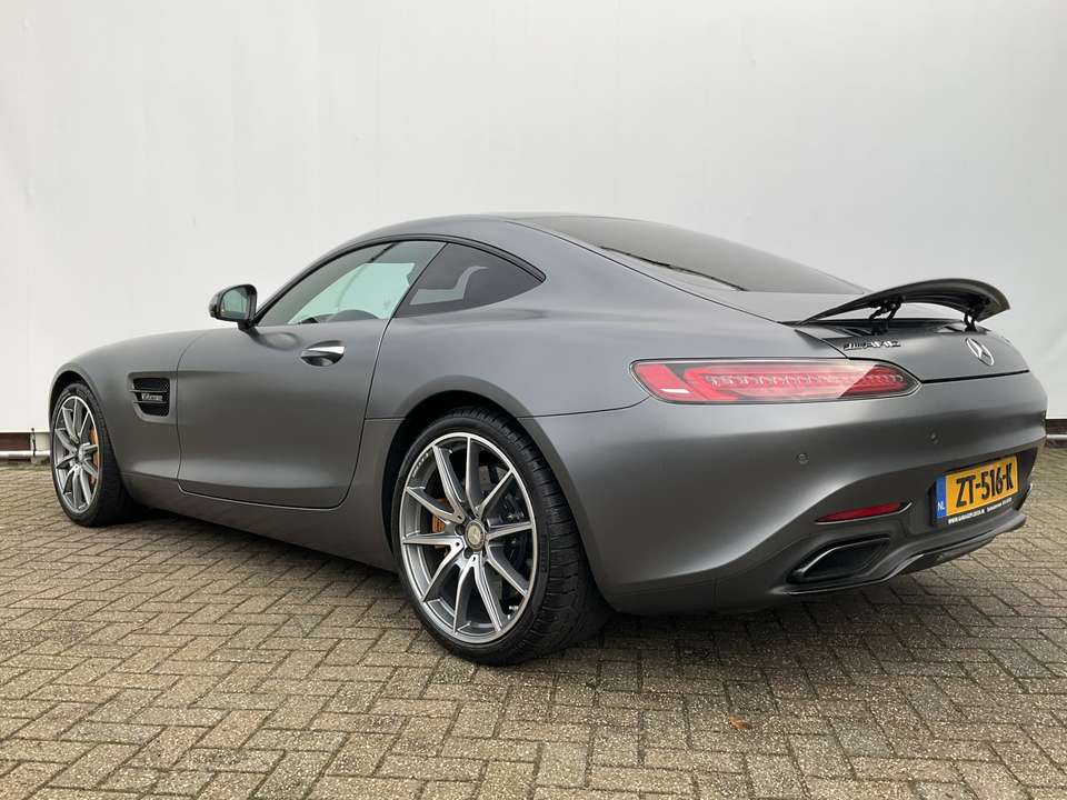 Mercedes-Benz AMG GT - Imagem 2