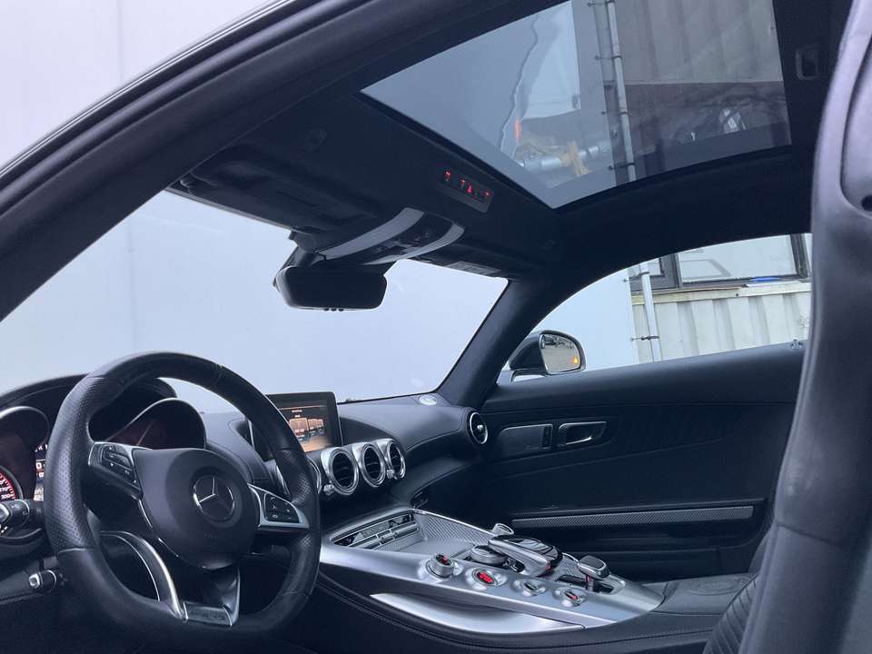 Mercedes-Benz AMG GT - Imagem 4