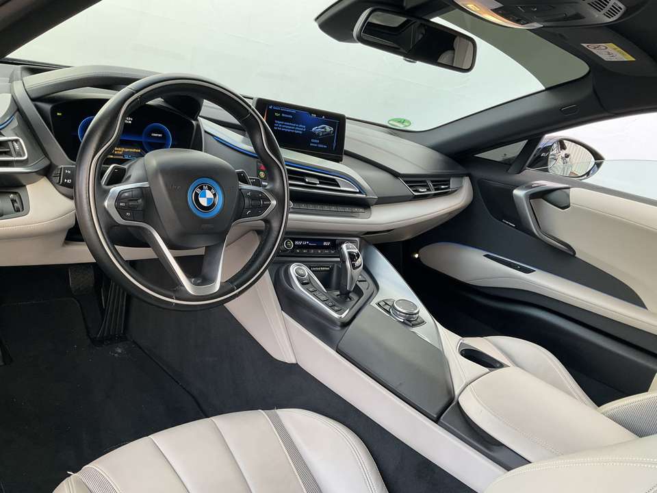 BMW i8 - Imagem 5
