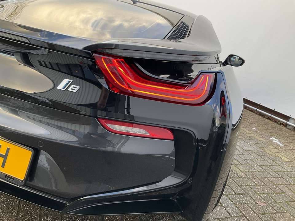 BMW i8 - Imagem 7