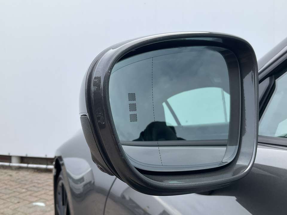 Porsche 992 - Imagem 13