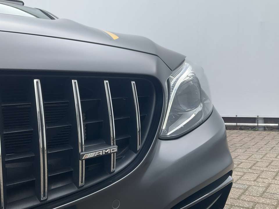 Mercedes-Benz C 63 AMG - Imagem 12
