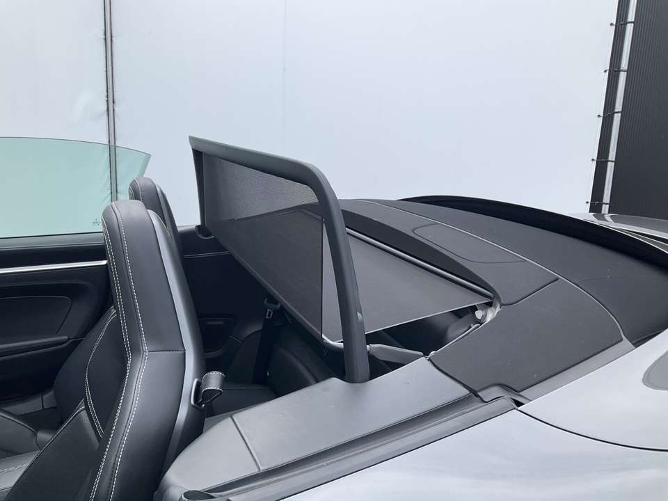 Porsche 992 - Imagem 16
