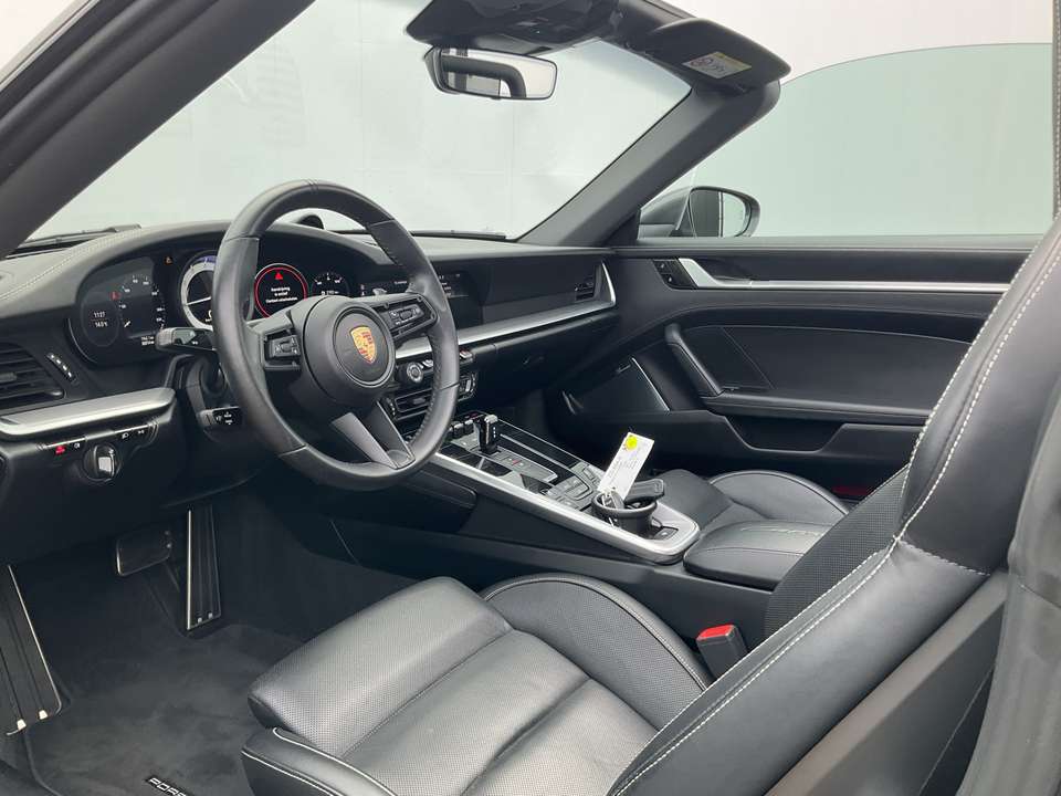 Porsche 992 - Imagem 18