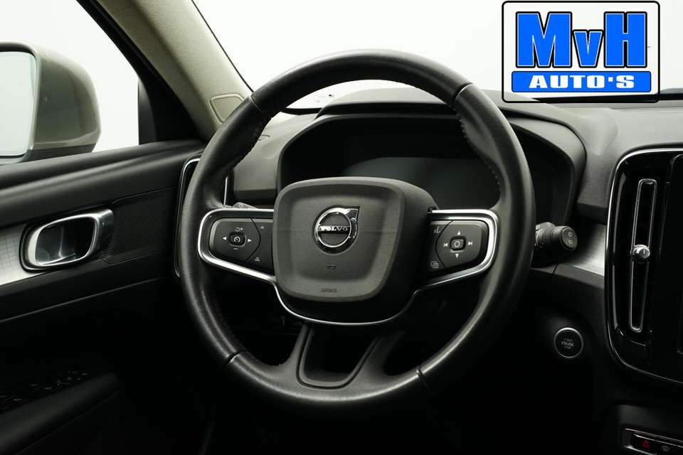 Volvo XC40 - Imagem 4
