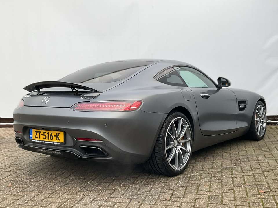 Mercedes-Benz AMG GT - Imagem 15