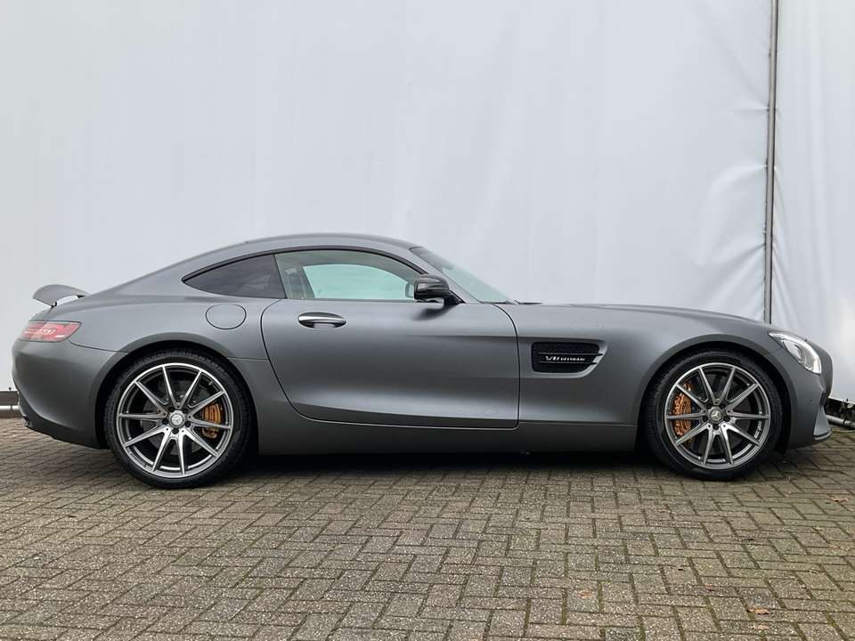 Mercedes-Benz AMG GT - Imagem 16