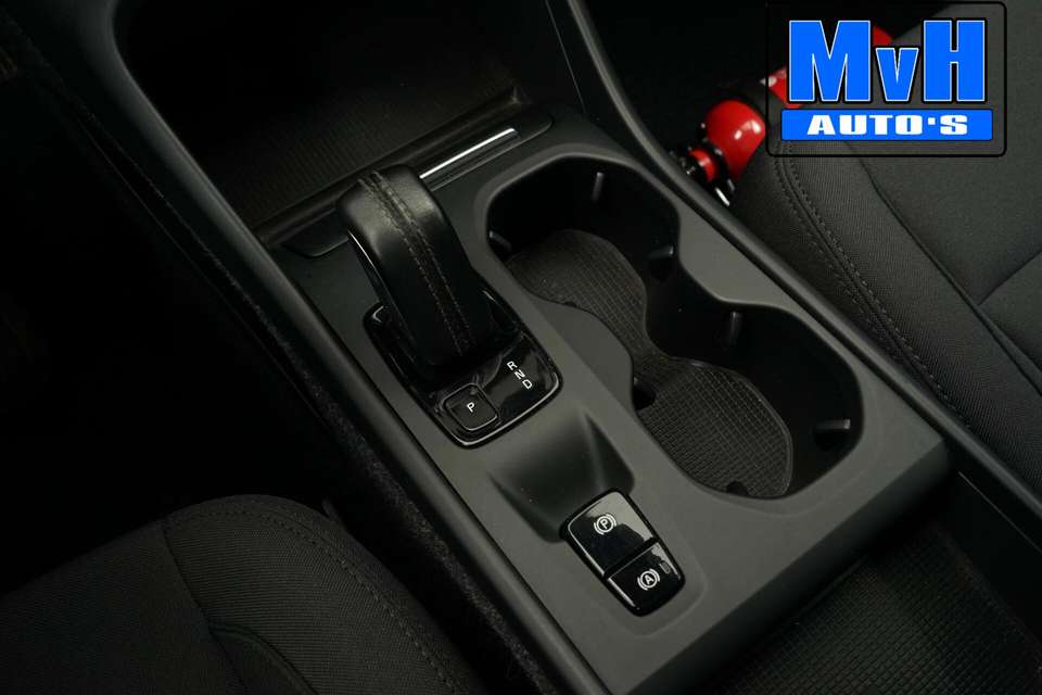Volvo XC40 - Imagem 12