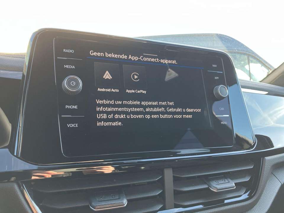 Volkswagen T-Roc - Imagem 13