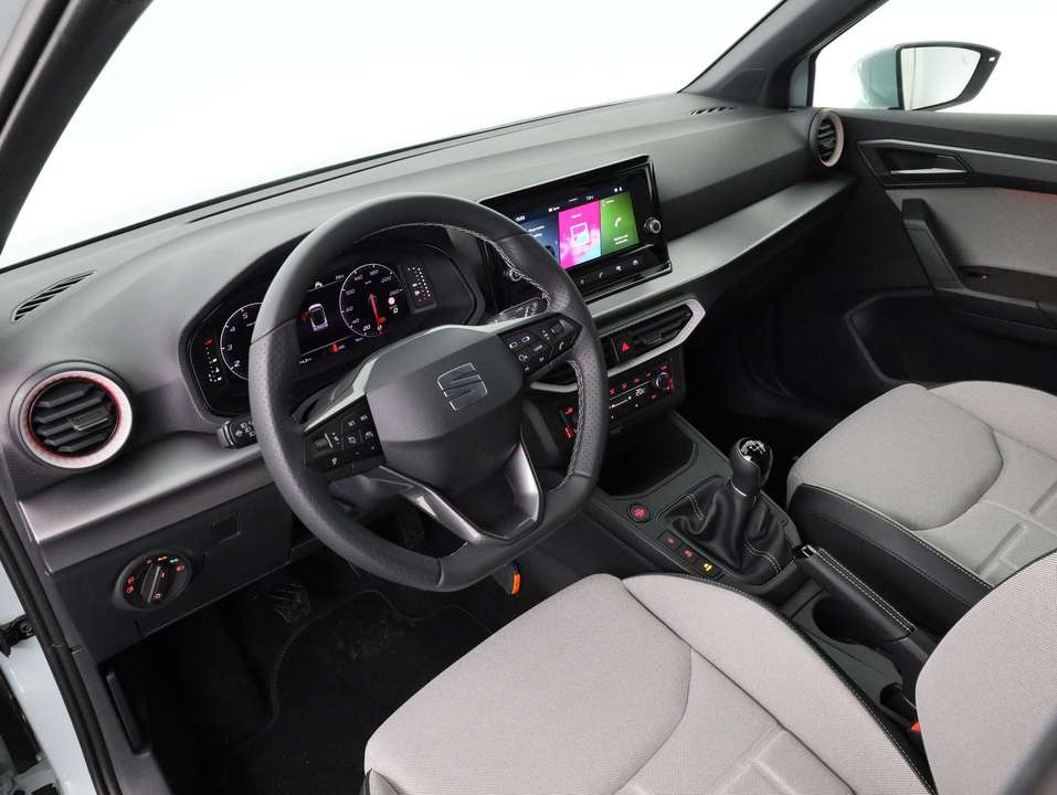 SEAT Arona - Imagem 2