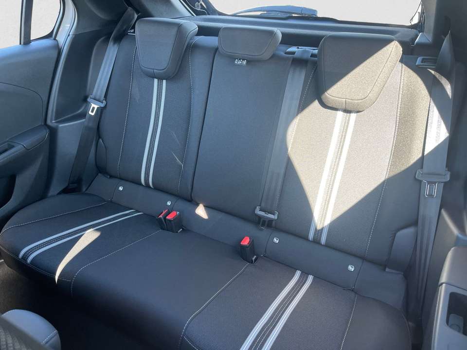 Opel Corsa - Imagem 10