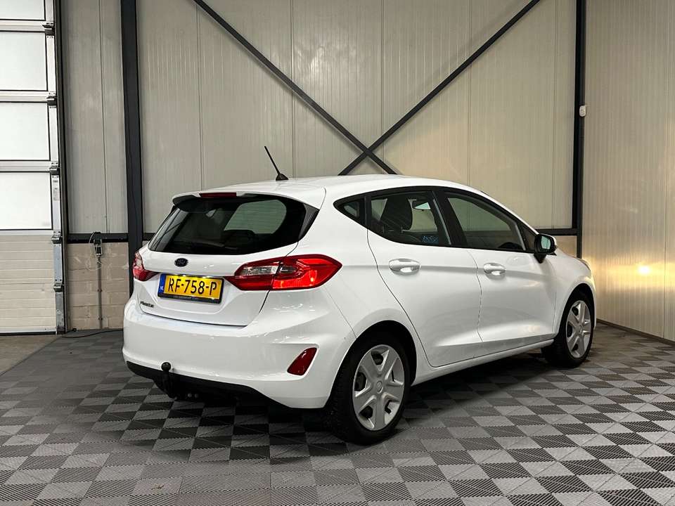 Ford Fiesta - Imagem 2