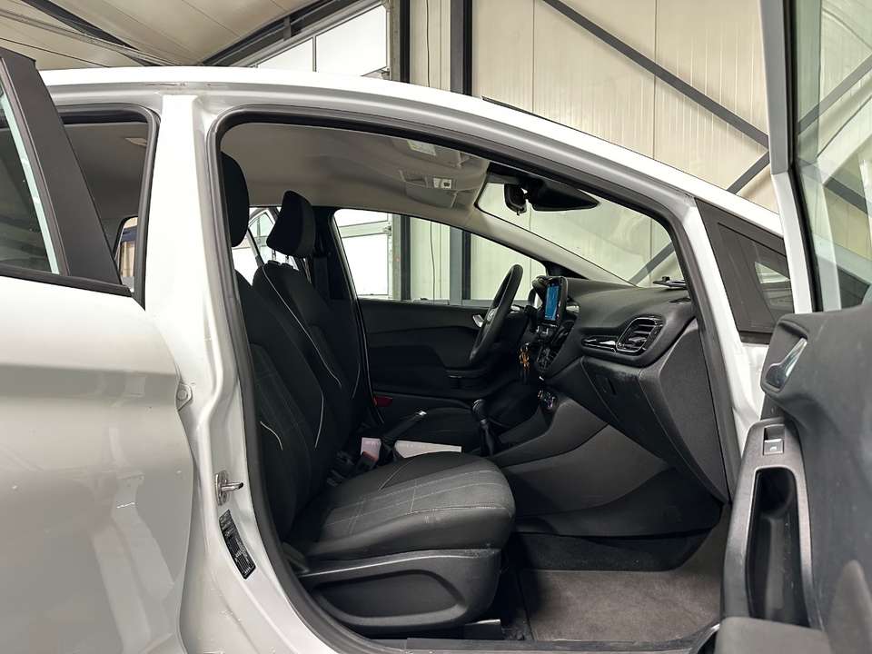 Ford Fiesta - Imagem 4