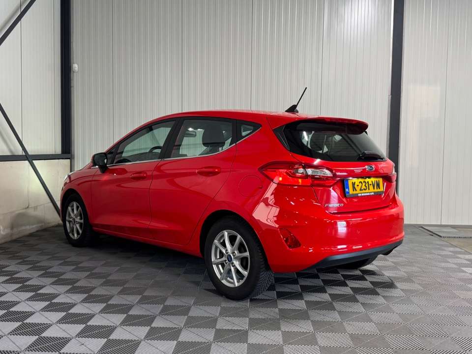 Ford Fiesta - Imagem 7